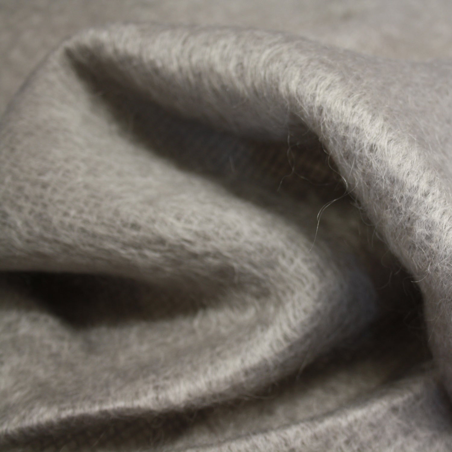 Mohair Throw - Silver