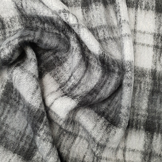 T124 1900 Grey Kerr Tartan
