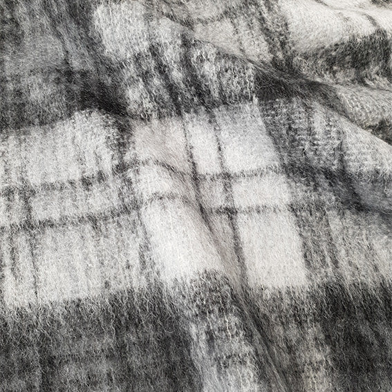 T124 1900 Grey Kerr Tartan